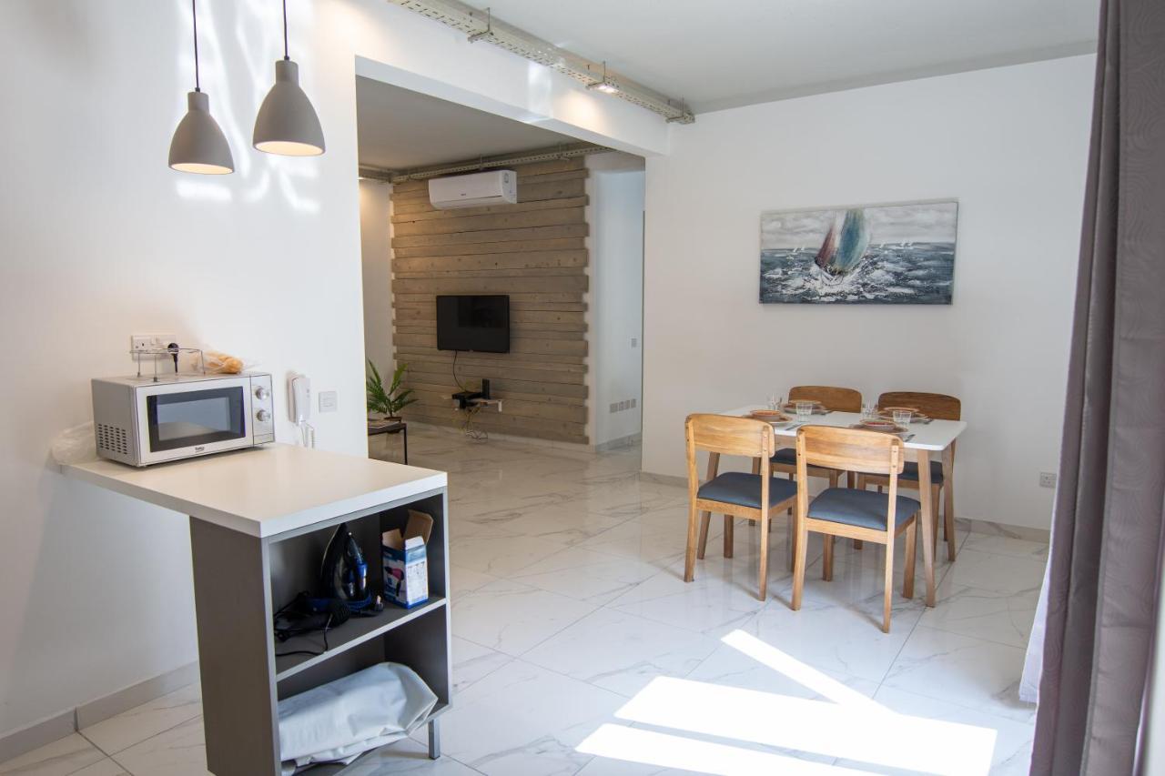 Seaside Spirit Apartment Ta Xbiex Ngoại thất bức ảnh